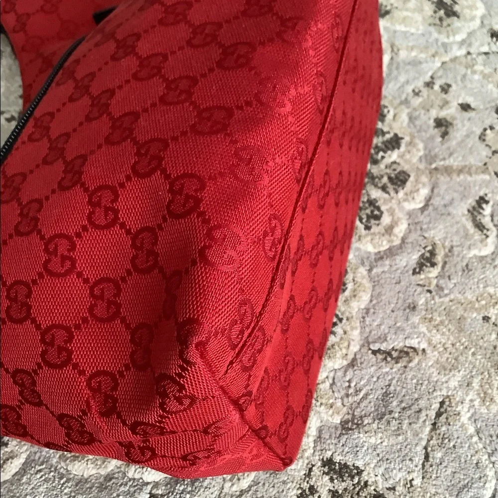 Authentic GUCCI shoulder bag 🔥HOT🔥 - Picture 10 of 15
